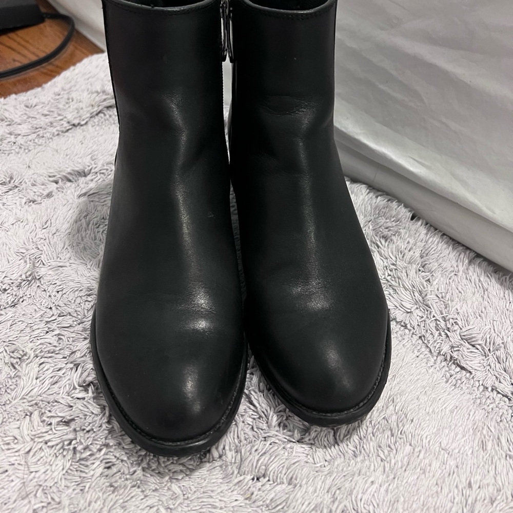 Ankle boots